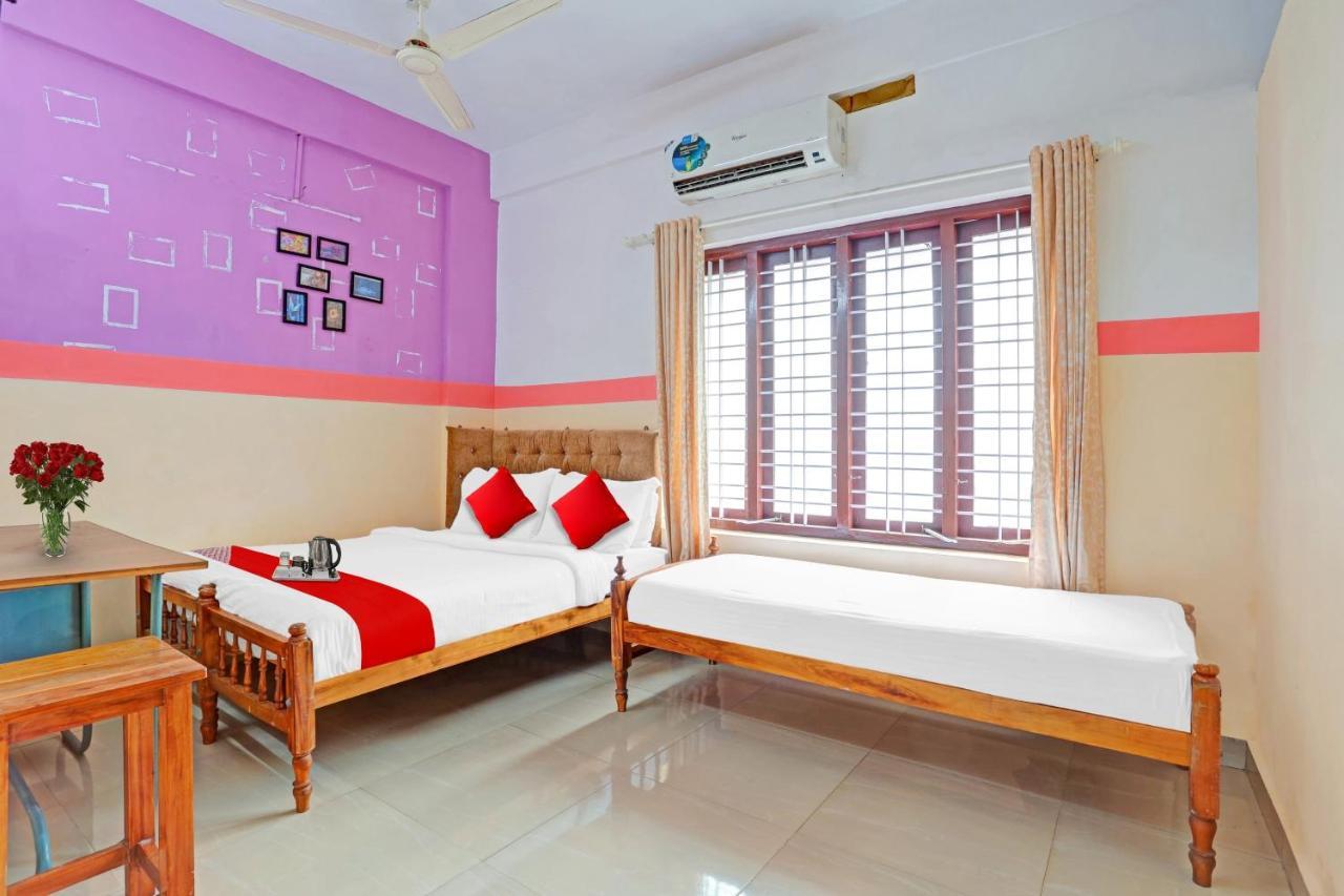 Hotel Spot On The New View Regency Thiruvananthapuram Esterno foto