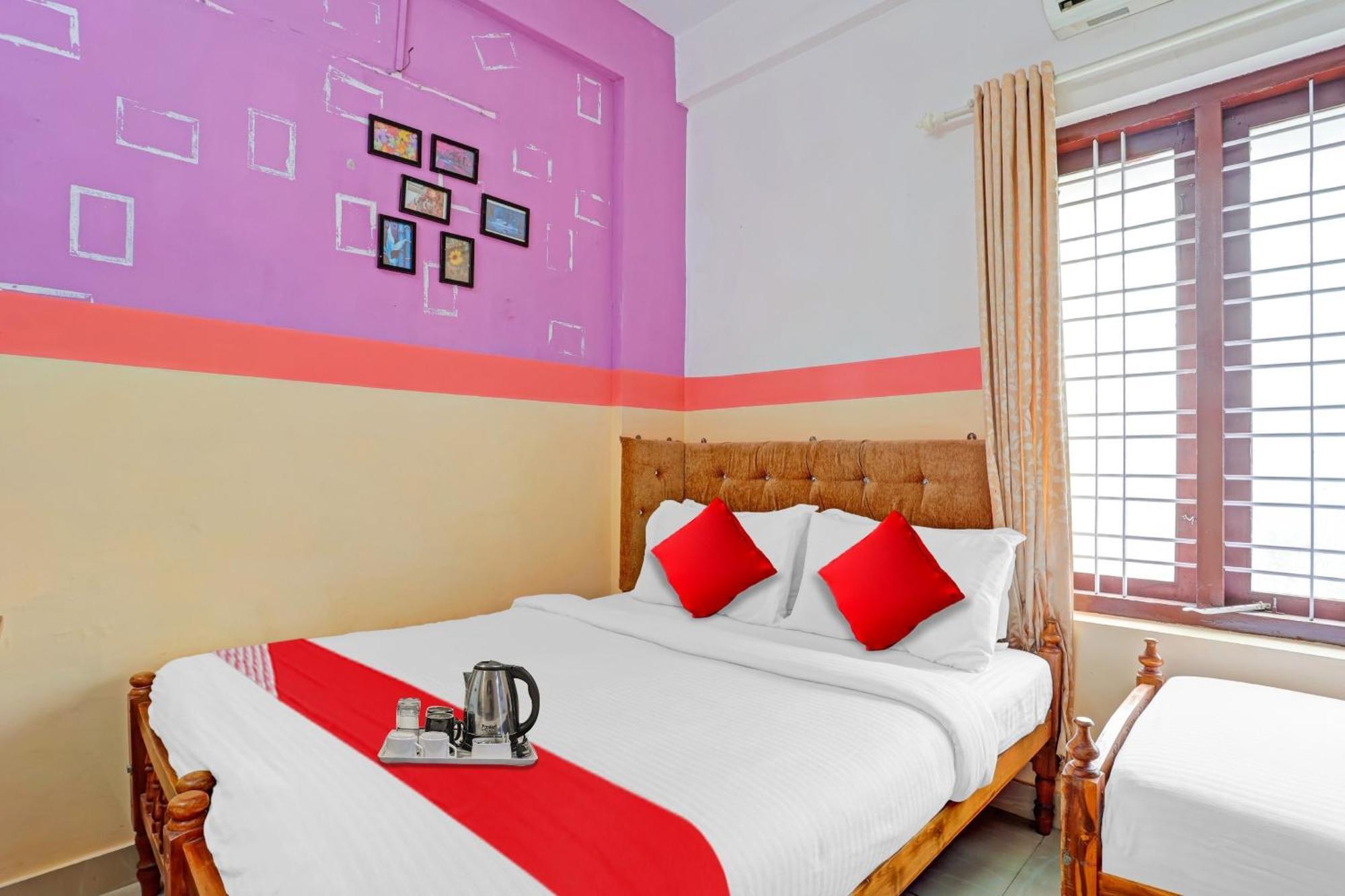 Hotel Spot On The New View Regency Thiruvananthapuram Esterno foto